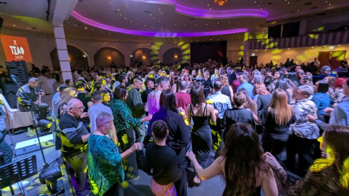 PXL_20251227_211145623.MP